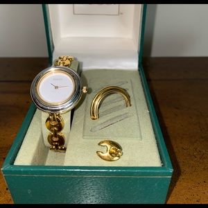 Authentic Vintage Gucci Ladies Bracelet Watch